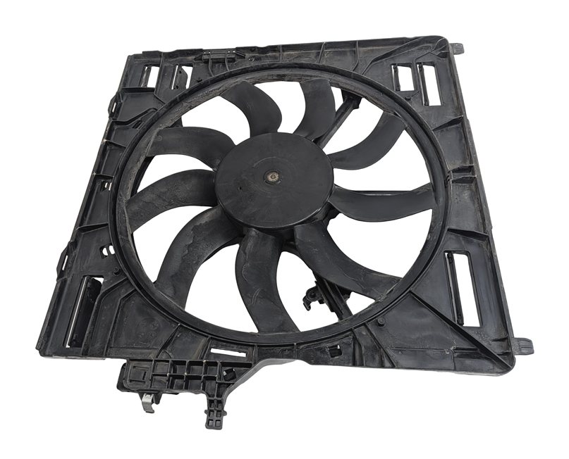 Thumbnail 3: 14-19 BMW X5 X6 (F15 F16) 4.4L N63 TURBO 850 WATT RADIATOR FAN & SHROUD ASSEMBLY