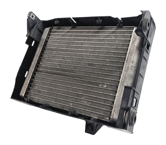 2014-2019 BMW X5 X6 (F15 F16) 4.4L V8 N63 TWIN TURBO AUXILIARY COOLING RADIATOR