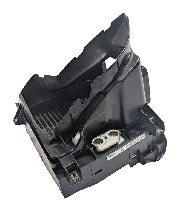 Thumbnail 5: 2014-2019 BMW X5 X6 (F15 F16) 4.4L V8 N63 TWIN TURBO AUXILIARY COOLING RADIATOR