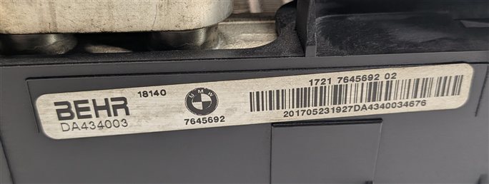 Thumbnail 6: 2014-2019 BMW X5 X6 (F15 F16) 4.4L V8 N63 TWIN TURBO AUXILIARY COOLING RADIATOR