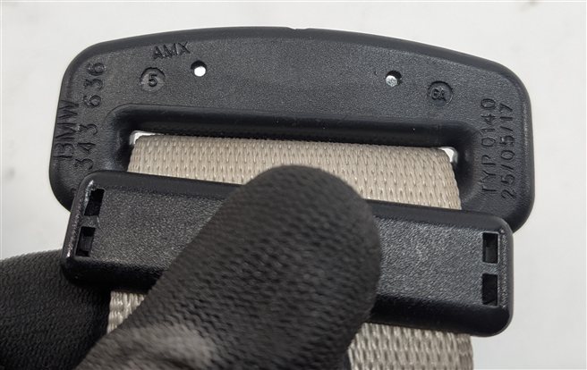Thumbnail 10: 2014-2019 BMW X5 X6 (F15 F16) RIGHT FRONT PASSENGER SEATBELT RETRACTOR (Black)