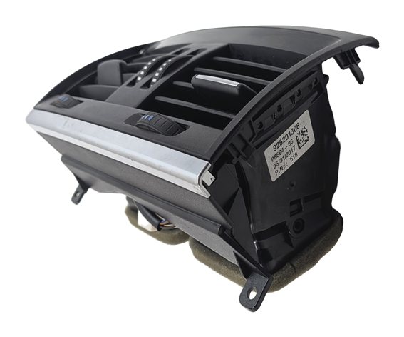 Thumbnail 3: 2017 BMW X5 (F15) REAR CENTER CONSOLE HEAT AIR AC VENT OUTLET (Black)