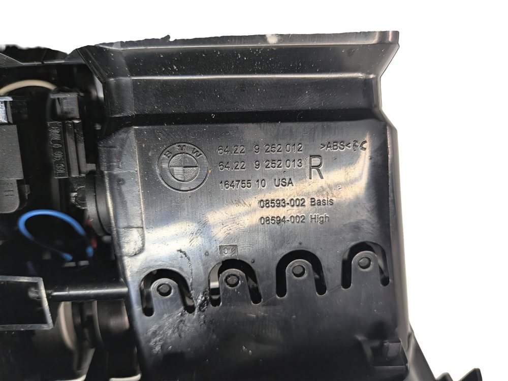 Thumbnail 7: 2017 BMW X5 (F15) REAR CENTER CONSOLE HEAT AIR AC VENT OUTLET (Black)