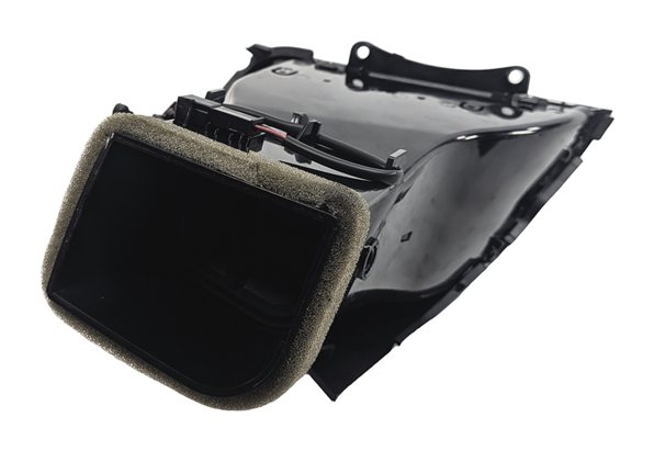 Thumbnail 5: 2017 BMW X5 (F15) FRONT LEFT DRIVER DASH HEAT AIR AC VENT (Black)