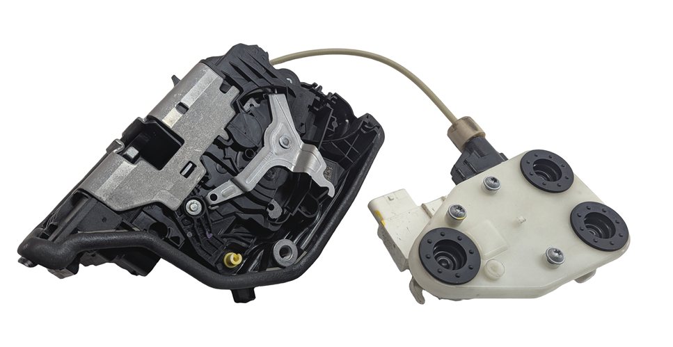 Thumbnail 6: 16-19 BMW 5 7 X5 X6 F25 F26 G11 REAR RIGHT SOFT CLOSE DOOR LOCK LATCH & ACTUATOR