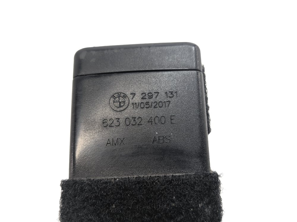 Thumbnail 5: 14-19 BMW X5 X6 X5M X6M F15 F16 F85 F86 FRONT LEFT or RIGHT SEATBELT RECEIVER