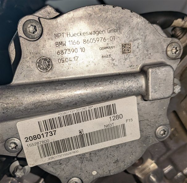 Thumbnail 13: 16-19 BMW X5 X6 (F15 F16) 4.4L N63 TWIN TURBO ENGINE ASSEMBLY VIDEO (97k)