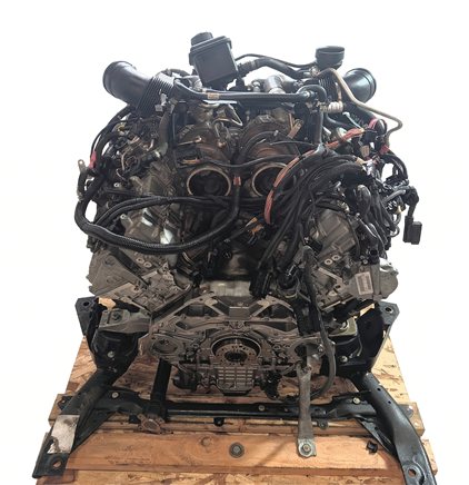 Thumbnail 6: 16-19 BMW X5 X6 (F15 F16) 4.4L N63 TWIN TURBO ENGINE ASSEMBLY VIDEO (97k)