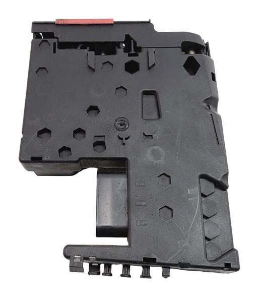 Thumbnail 4: 2014 MERCEDES C350 COUPE (W204) 3.5L REAR TRUNK BATTERY FUSE BOX RELAY CARRIER