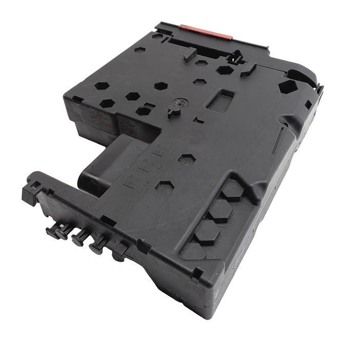 Thumbnail 5: 2014 MERCEDES C350 COUPE (W204) 3.5L REAR TRUNK BATTERY FUSE BOX RELAY CARRIER