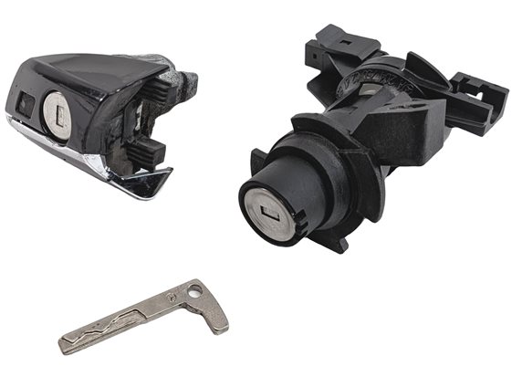 Thumbnail 1: 2014 MERCEDES C350 COUPE (W204) DOOR TRUNK LOCK CYLINDER w/KEY SET/2 ASSEMBLY