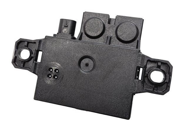 Thumbnail 4: 2014 MERCEDES C350 COUPE (W204) 3.5L BATTERY CONTROL RELAY MODULE COMPUTER