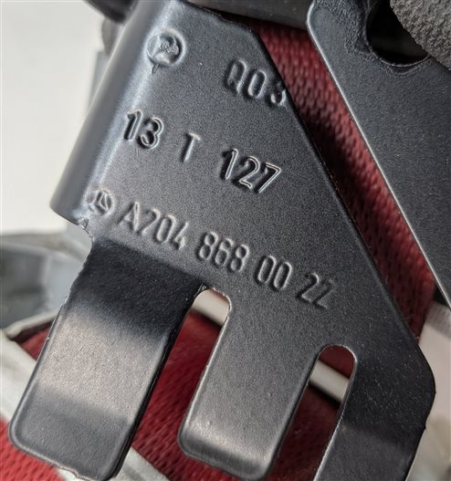 Thumbnail 6: 2012-2015 MERCEDES C CLASS (C204) COUPE RIGHT FRONT SEATBELT RETRACTOR (Red)