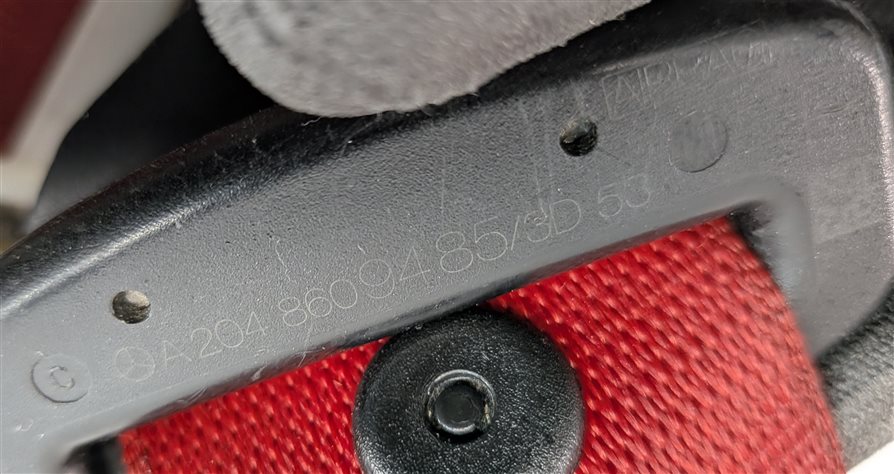 Thumbnail 8: 2012-2015 MERCEDES C CLASS (C204) COUPE RIGHT FRONT SEATBELT RETRACTOR (Red)