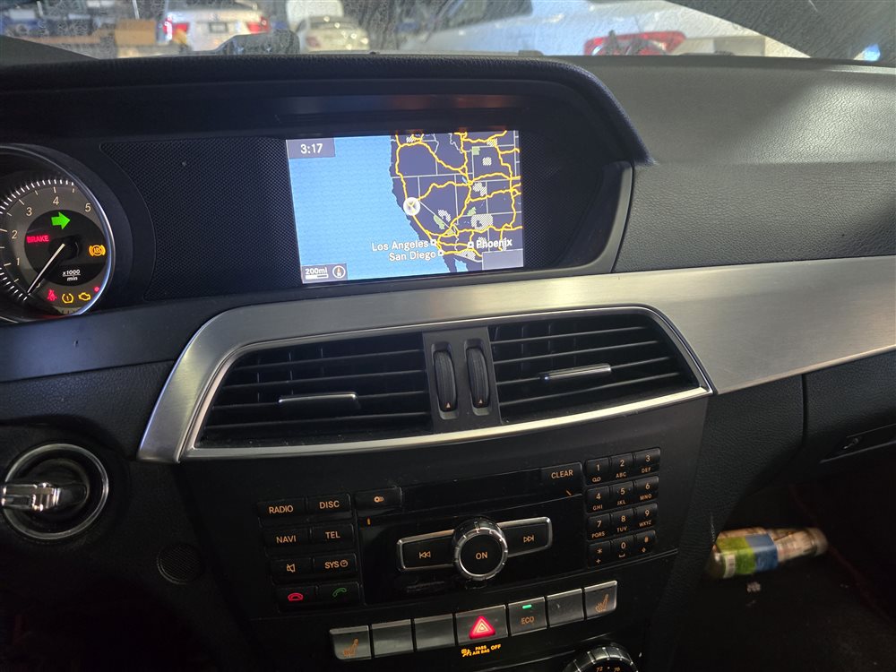 Thumbnail 2: 14-15 MERCEDES C-CLASS W204 STEREO RADIO RECEIVER CD PLAYER w/ REAL TIME TRAFFIC