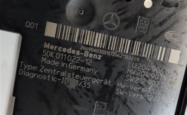 Thumbnail 7: 11-15 MERCEDES C250 C300 C350 (W204) REAR SIGNAL ACQUISITION CONTROL MODULE SAM