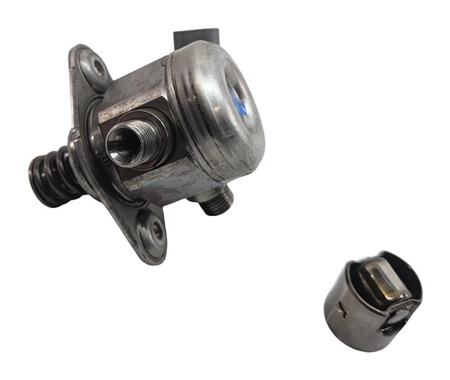 Thumbnail 3: 08-14 BMW 550i 650i 750i X5 X6 (F01 F10 E70 E71) 4.4L N63 MECHANICAL FUEL PUMP