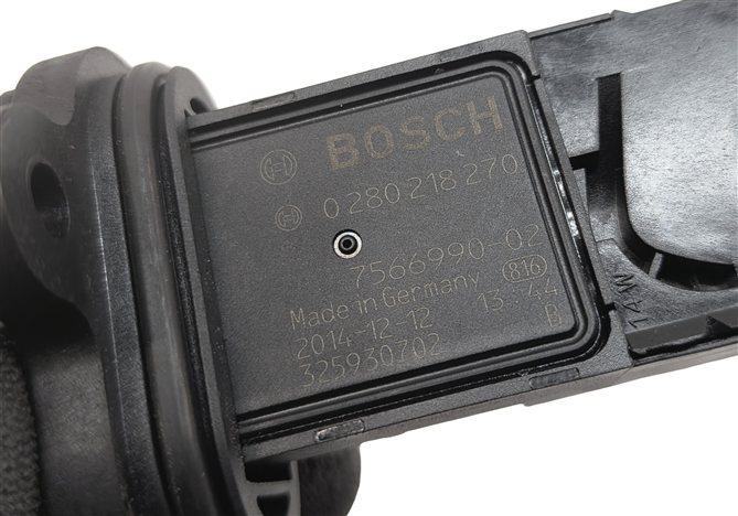 Thumbnail 6: 06-14 BMW 550i 750i 650i X5 X6 (E60 E70 E71 F01 F10) V8 MASS AIR FLOW SENSOR MAF
