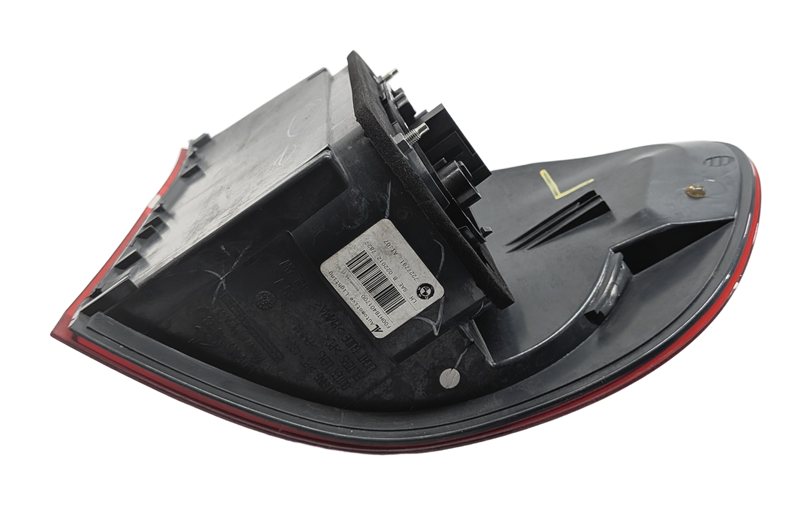 Thumbnail 5: 2011-2013 BMW X5 X5M (E70) LEFT DRIVER REAR OUTER TAILLIGHT BRAKE LIGHT LAMP