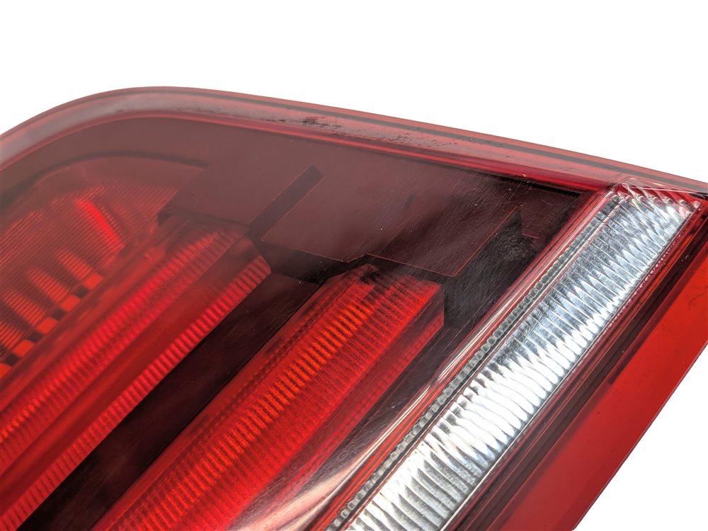 Thumbnail 10: 11-13 BMW X5 X5M (E70) RIGHT PASSENGER INNER TAILLIGHT LIGHT LAMP (INCANDESCENT)