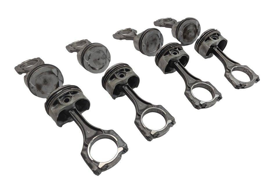Thumbnail 3: 2009-2014 BMW 550i 750i X5 X6 (F01 F10 E70 E71) 4.4L N63 TWIN TURBO PISTON SET/8