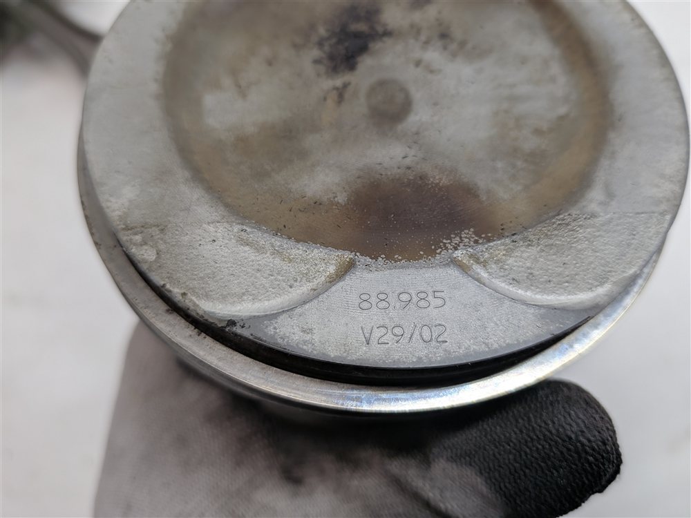 Thumbnail 6: 2009-2014 BMW 550i 750i X5 X6 (F01 F10 E70 E71) 4.4L N63 TWIN TURBO PISTON SET/8