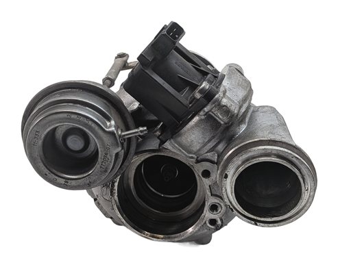 Thumbnail 2: 08-14 BMW 550i 750i X5 X6 (E70 E71 F01 F10) 4.4L N63 ENGINE RIGHT TURBOCHARGER