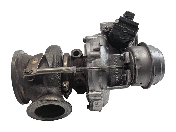 Thumbnail 3: 08-14 BMW 550i 750i X5 X6 (E70 E71 F01 F10) 4.4L N63 ENGINE RIGHT TURBOCHARGER