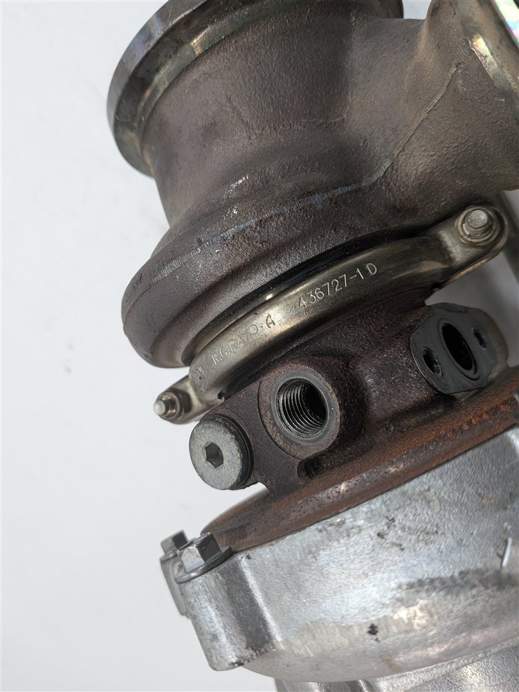 Thumbnail 7: 08-14 BMW 550i 750i X5 X6 (E70 E71 F01 F10) 4.4L N63 ENGINE RIGHT TURBOCHARGER