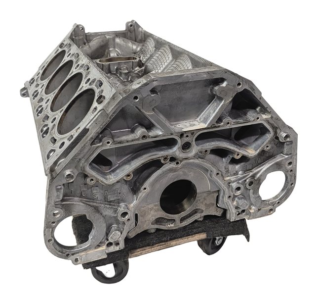 Thumbnail 3: 09-14 BMW 550i 550iGT 750i X5 X6 (F01 F06 F07 F10) 4.4L TWIN TURBO ENGINE BLOCK