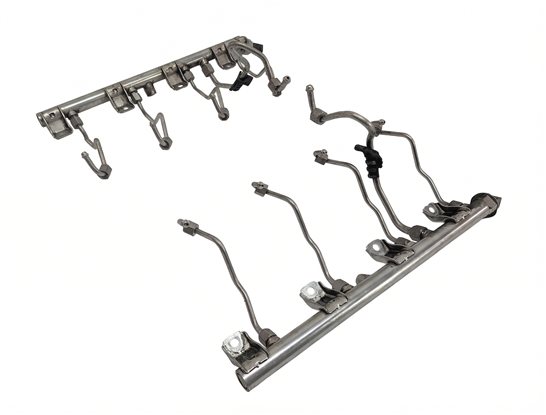 Thumbnail 1: 2012 BMW X5 (E70) 4.4L (N63) ENGINE FUEL RAIL INJECTOR ASSEMBLY SET/2