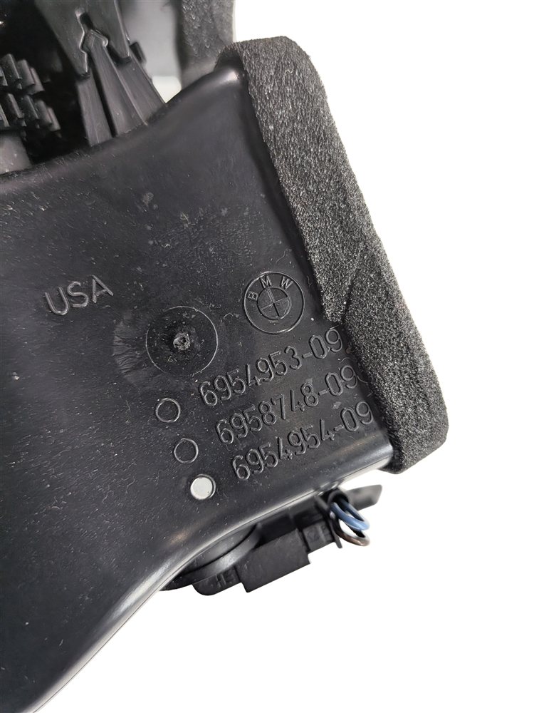 Thumbnail 6: 2012 BMW X5 (E70) REAR CENTER CONSOLE FRESH HEAT AIR AC VENT (Black)