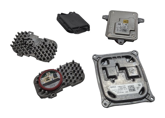 2012 BMW X5 (E70) HEADLIGHT BALLAST DRL CONTROL MODULE COMPUTER SET/5