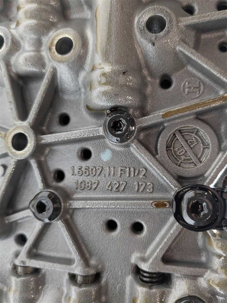 Thumbnail 6: 11-14 BMW X5 X6 (E70 E71) 4.4TT 8HP-70X AUTOMATIC TRANSMISSION AUTO VALVE BODY