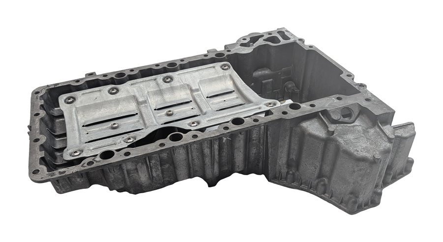 Thumbnail 5: 09-19 BMW 550i 550iGT 650i 750i F01 F07 F10 RWD 4.4L N63 UPPER ENGINE OIL PAN