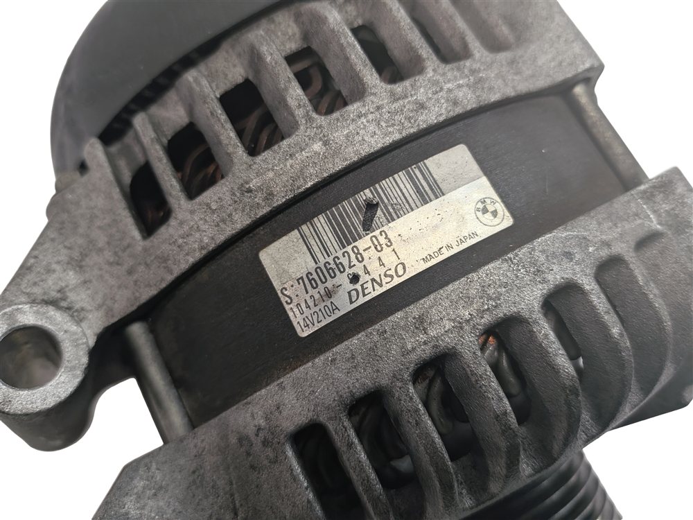 Thumbnail 8: 12-19 BMW 5 6 7 X5 X6 M5 M6 (F06 F10 F12 F15 F16 F85) 4.4L ALTERNATOR (210 AMP)