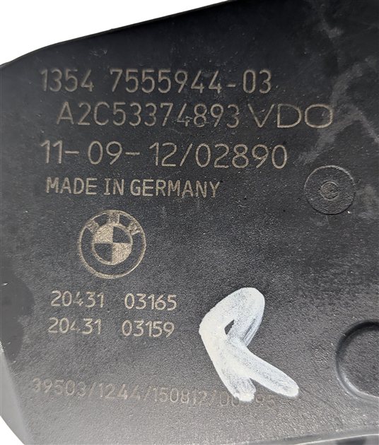 Thumbnail 6: 08-18 BMW 5 6 7 M5 M6 (E70 F01 F10 F12 F15 F16) 4.4L ENGINE THROTTLE BODY SET-2