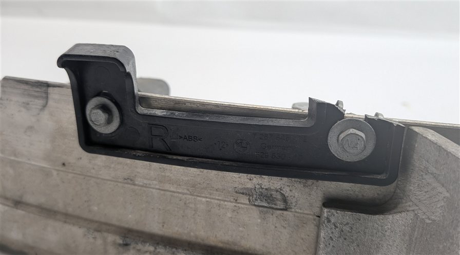 Thumbnail 7: 2012-2015 BMW 640i 650i M6 (F06 F12 F13) FRONT BUMPER REINFORCEMENT IMPACT BAR