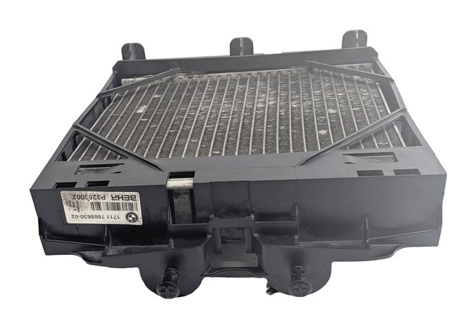 Thumbnail 3: 10-19 BMW 5 6 7 (F01 F06 F07 F10 F12) FRONT LEFT DRIVER SIDE AUXILIARY RADIATOR
