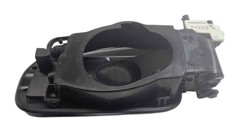 Thumbnail 3: 12-18 BMW 640i 650i M6 F12 F06 COUPE CONVERTIBLE REAR FUEL TANK DOOR LID(Silver)