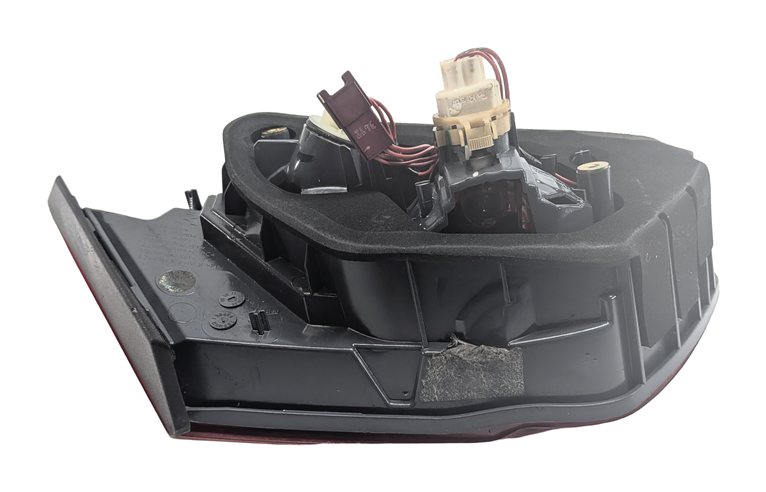 Thumbnail 5: 12-19 BMW 640i 650i M6 (F06 F12 F13) RIGHT PASSENGER INNER TAILLIGHT LIGHT LAMP