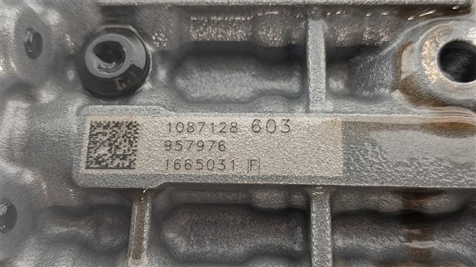 Thumbnail 11: 13-19 BMW 550i 650i 750i (F01 F02 F10) 8HP70 TRANSMISSION VALVE BODY w/ OIL PUMP