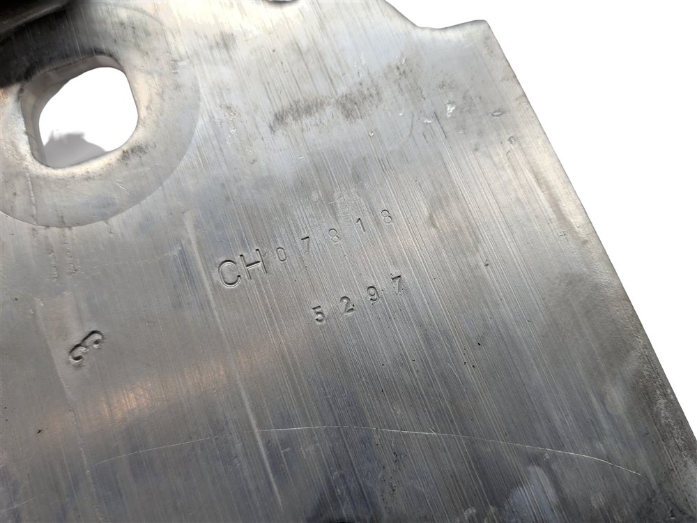 Thumbnail 7: 12-18 AUDI A6 A7 S6 S7 RS7 (C7 4G8) FRONT RIGHT PASSENGER BUMPER MOUNT BRACKET