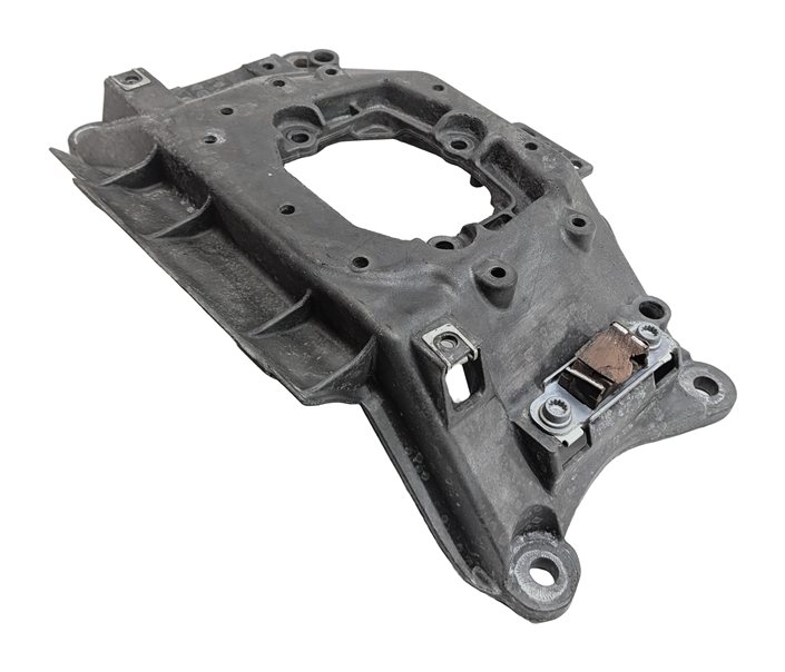 2016 AUDI A6 (C7 4G) AUTOMATIC TRANSMISSION CROSSMEMBER SUPPORT MOUNT BRACKET