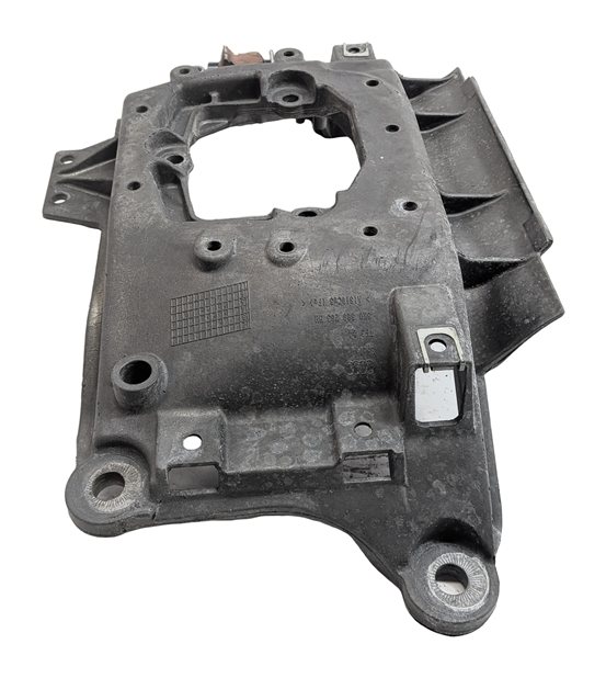 Thumbnail 3: 2016 AUDI A6 (C7 4G) AUTOMATIC TRANSMISSION CROSSMEMBER SUPPORT MOUNT BRACKET