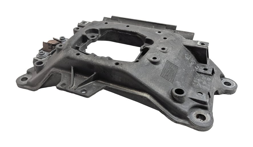 Thumbnail 4: 2016 AUDI A6 (C7 4G) AUTOMATIC TRANSMISSION CROSSMEMBER SUPPORT MOUNT BRACKET