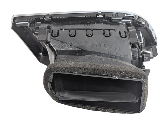 Thumbnail 4: 2016 AUDI A6 (C7 4G) FRONT RIGHT PASSENGER DASH HEAT AIR AC VENT (Black)