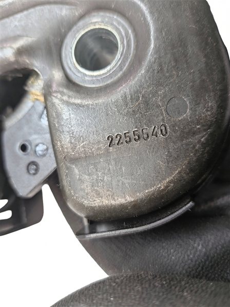 Thumbnail 6: 2016 AUDI A6 (C7 4G) REAR RIGHT FOLDING BACK SEAT LOCK LATCH RELEASE w/STRIKER