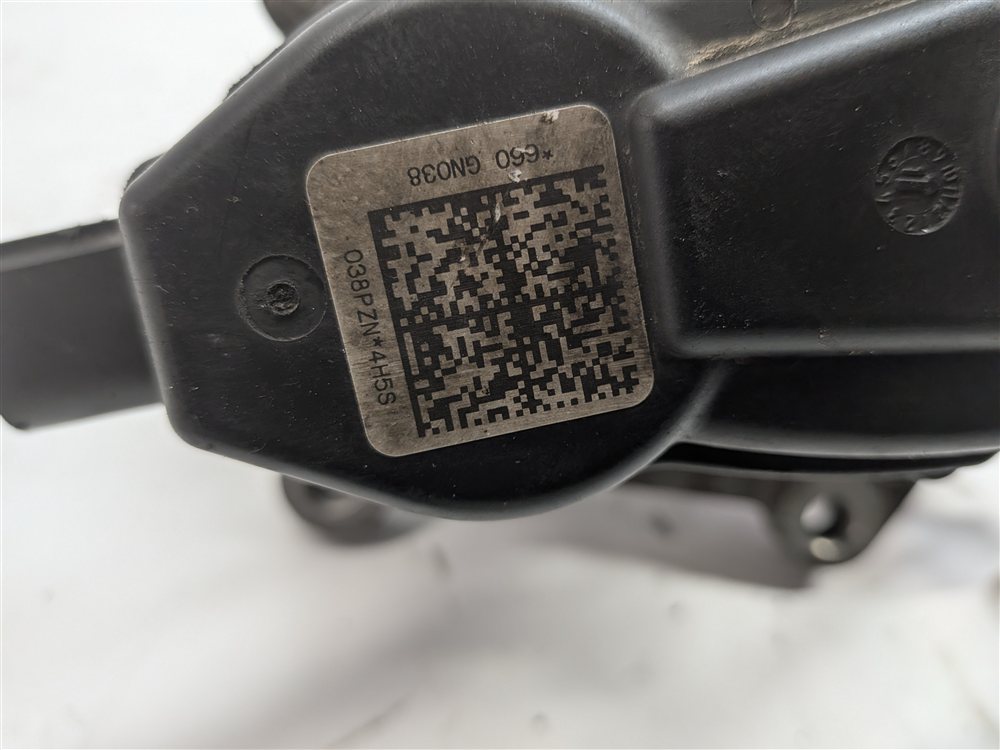 Thumbnail 8: 2011-2018 AUDI A8 S8 (D4 4H) LEFT DRIVER REAR BRAKE CALIPER (14.01 ROTOR)
