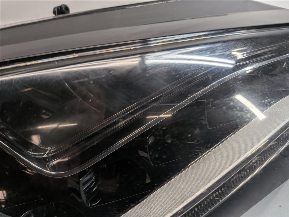Thumbnail 10: 2011-2014 AUDI A8 (D4 4H) RIGHT PASSENGER DRL LED HEADLIGHT LIGHT LAMP (OPT 8EY)